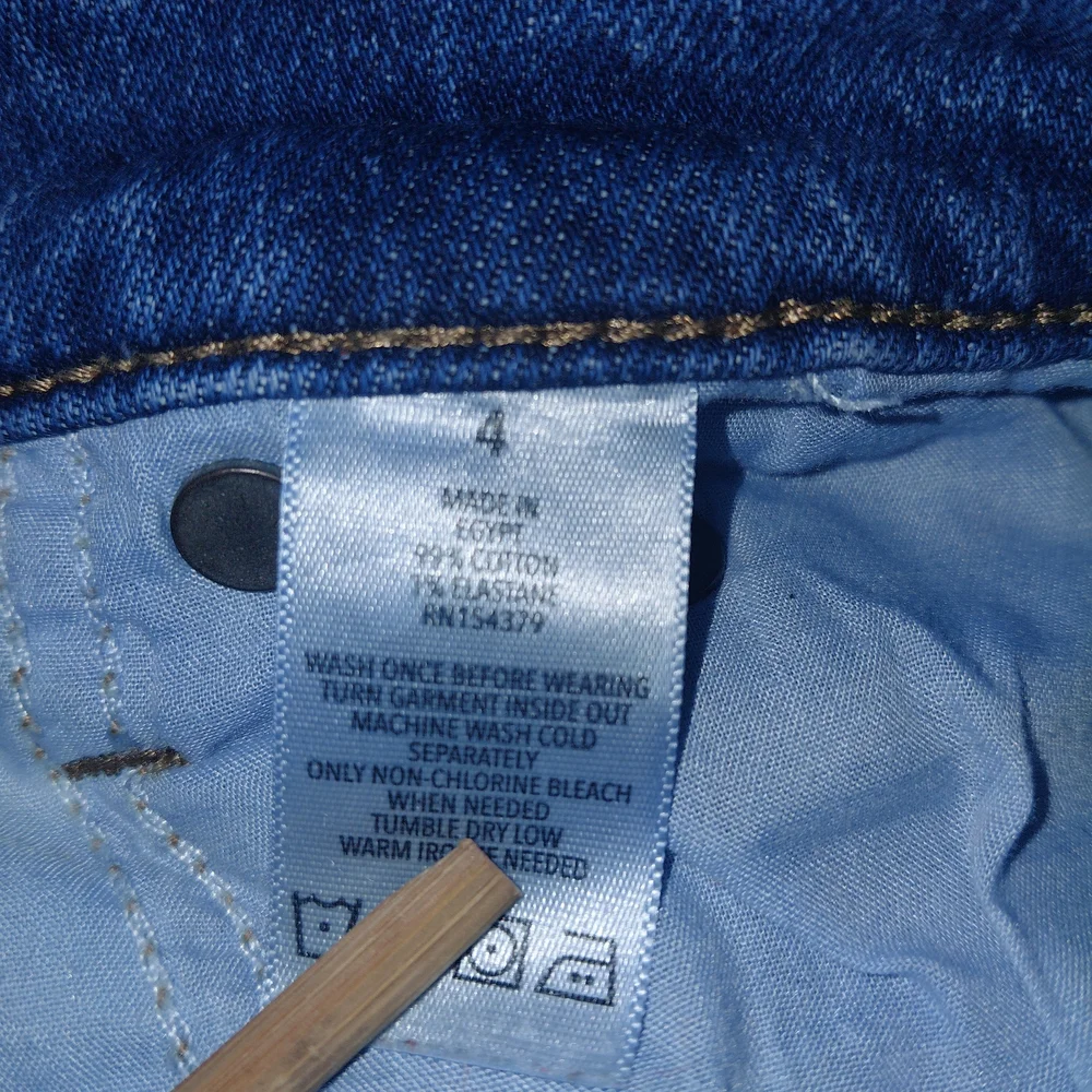 Aeropostale Women's Straight Leg Blue Jeans Mom Jean Sz 4 - Picture 11 of 12